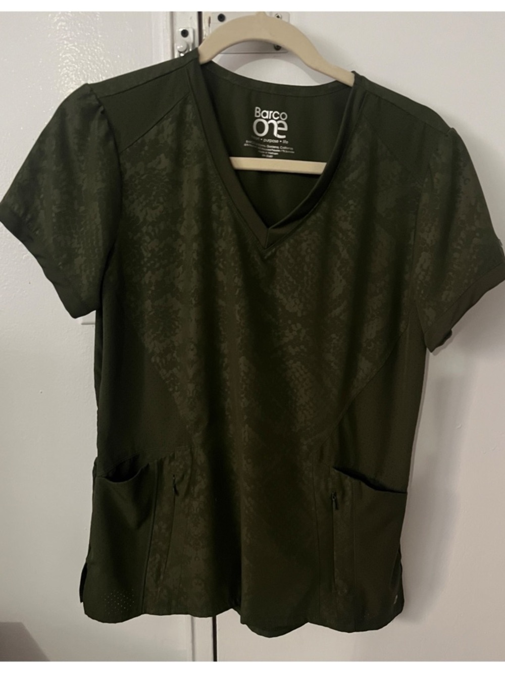 Barco Uniforms Olive Green Women's Scrub Top - V-Neck size medium